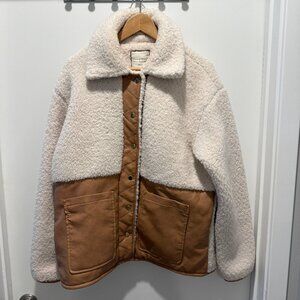 Sherpa barn coat - like new - size Large